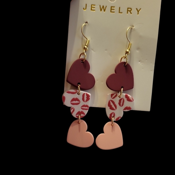 Heart Drop Earrings with Lip Print - Picture 3 of 3